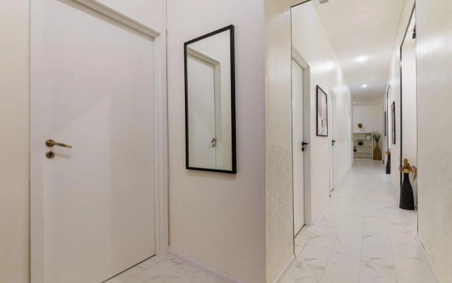 DeRent Aparts (ДеРент Апартс) на проспекте Владимирский 8