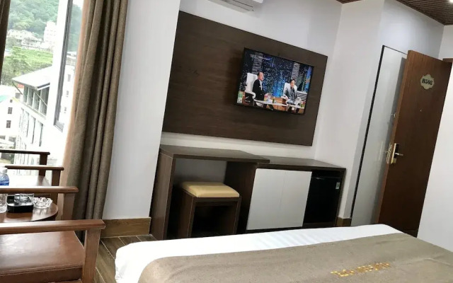 Huong Rung Hotel