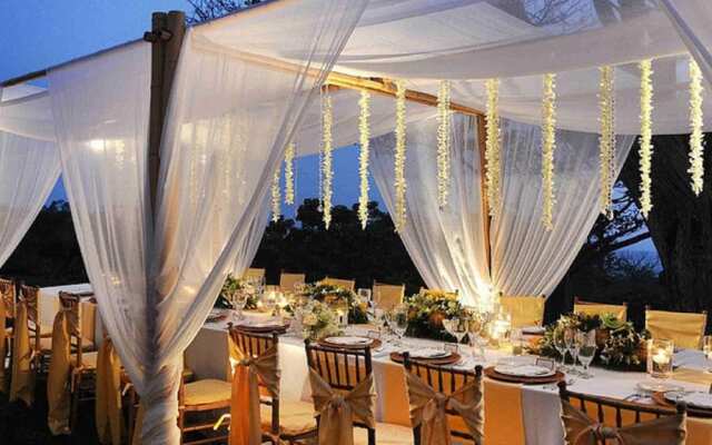 Villa Quatro - Five Bedroom House