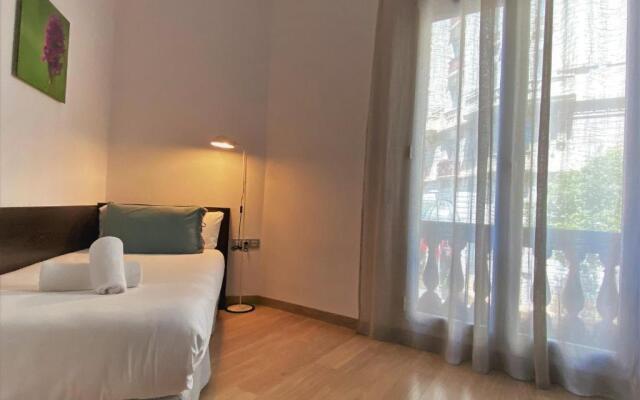 Fisa Rentals Gran Via Apartments