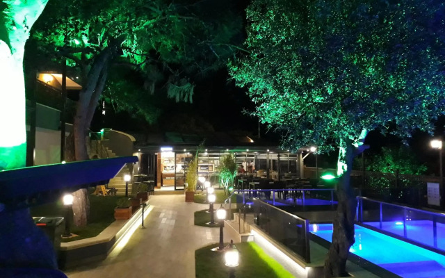 The Sarigerme Inn