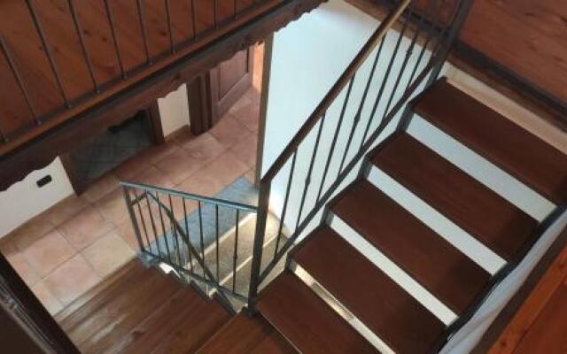 Tra Montagna E Citta