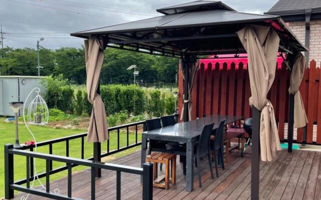 Damyang Sanarae Pension