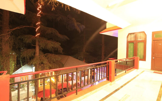 The Rainbow Inn & Cafe