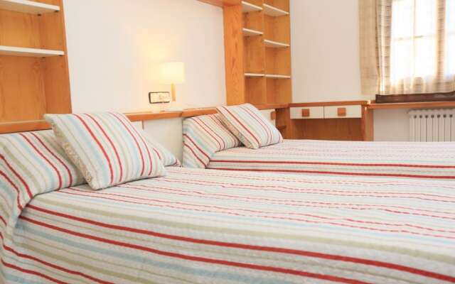 Villa Residencial Para 16 Personas en Cambrils