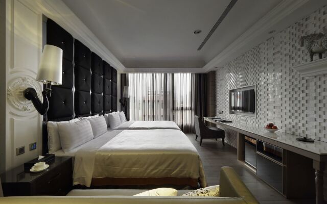 Puli Ease Hotel
