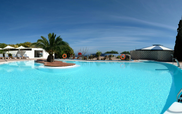 Livvo Risco del Gato Suites Hotel