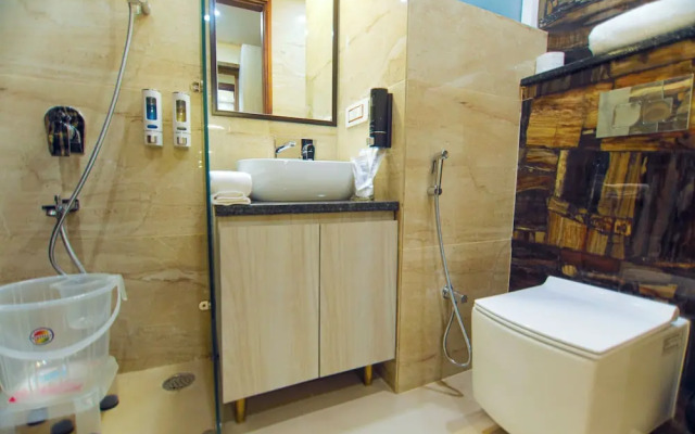 Paarth Grand