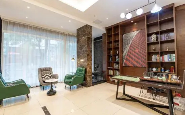 Borrman Hotel Jingzhou Ancient City East Gate Wanda