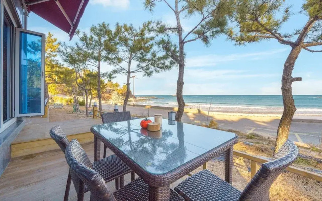 Pohang Playbeach Poolvilla