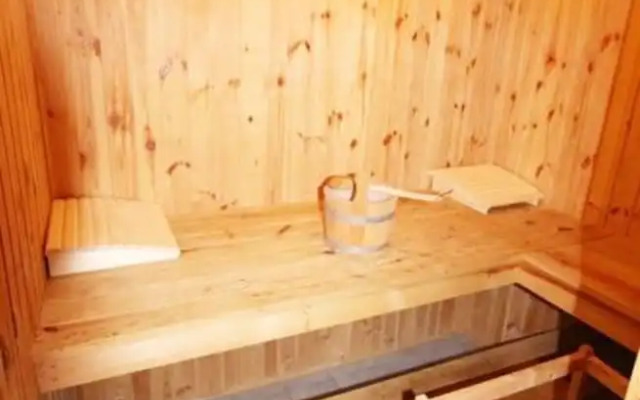 Ferienhaus mit Sauna im Ferienpark Mirow