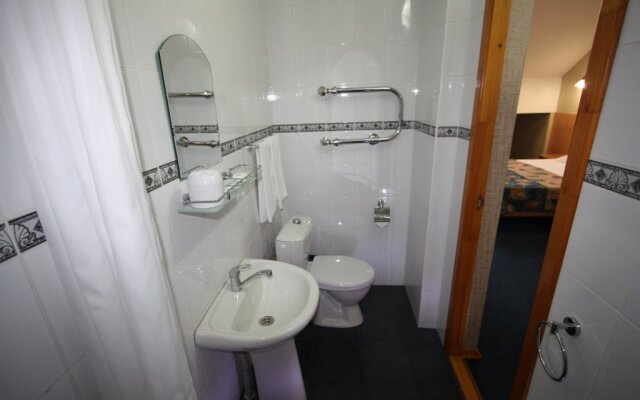VVV Hotel