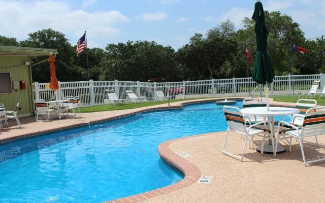 Austin Lone Star RV Resort