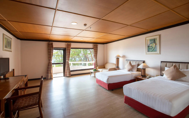 Imperial Phukaew Hill Resort