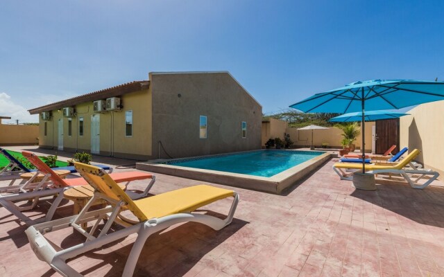 Rooi Santo Residence