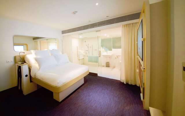 Yotelair Istanbul Airport (Airside) 