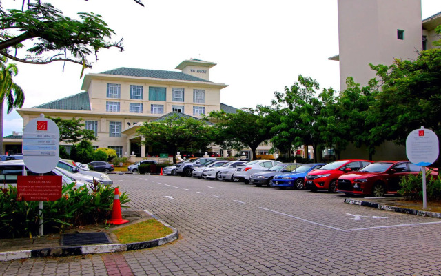 Waterfront Labuan Financial