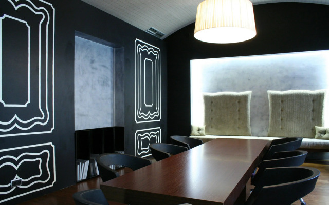 987 Design Prague Hotel