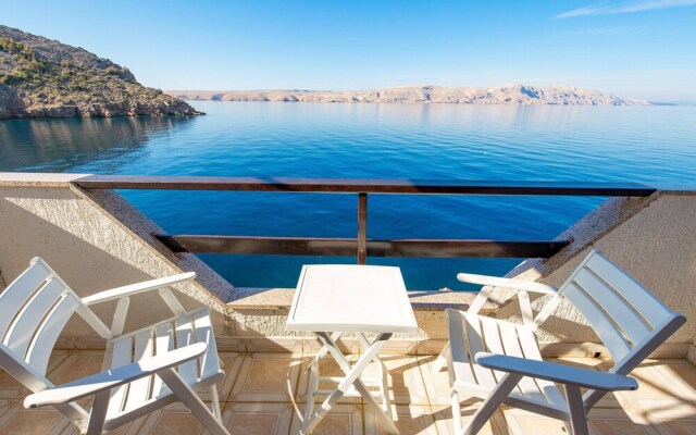 Awesome Home in Jablanac With Wifi and 2 Bedrooms