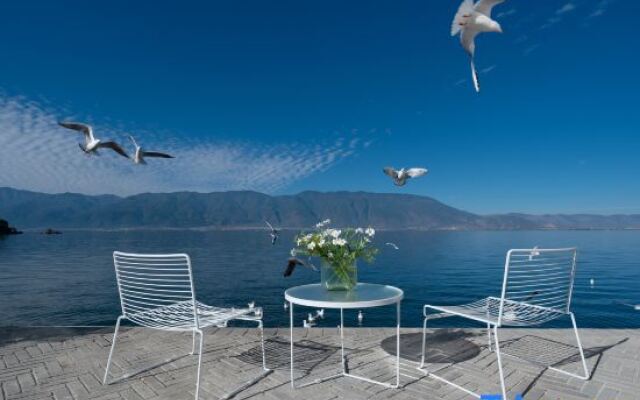 Tinghua Island Garden Resort