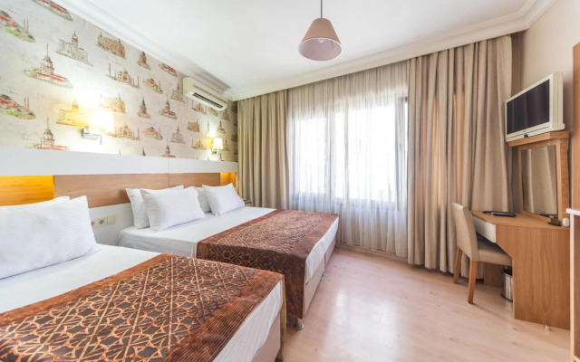 Taya Hatun Hotel