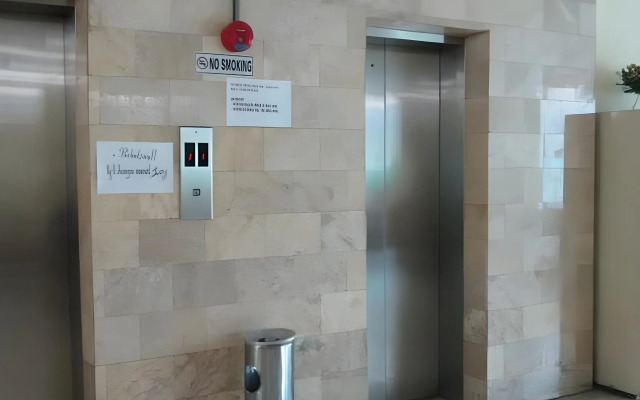 Hotel Lautze Indah