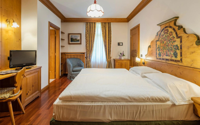 Franceschi Park Hotel