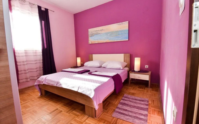 Family Home Agava