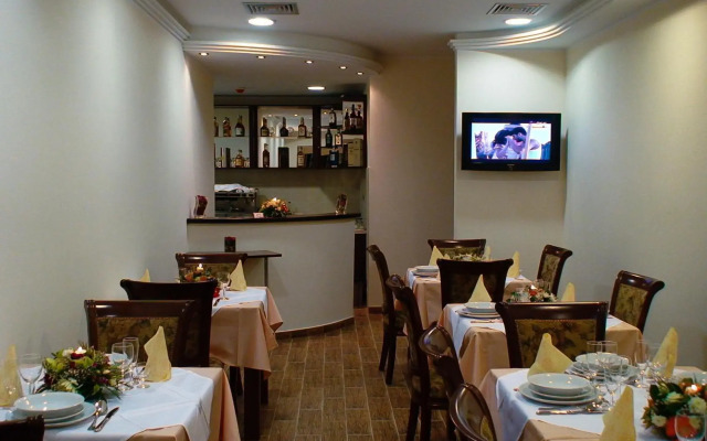 Hotel BaMBiS