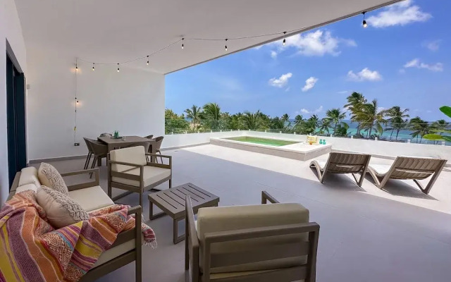 Luxury Penthouse 3 Bedroom Ocean Views