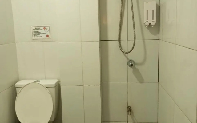 Airport Hostel