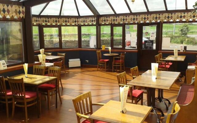 The Weigh Inn Lodges