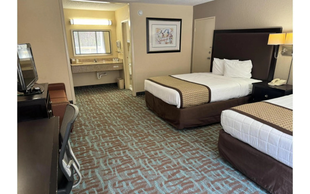 Travelodge by Wyndham Harriman