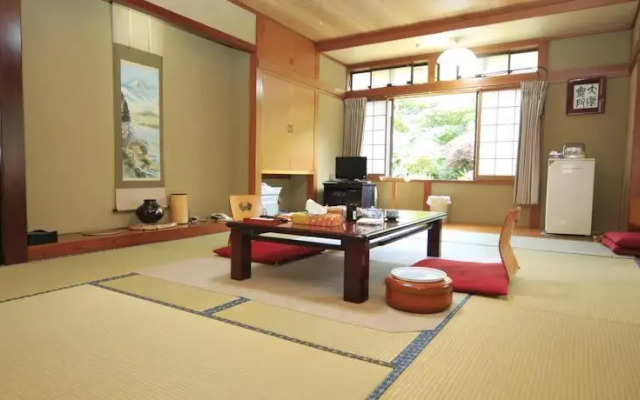 Akenoya