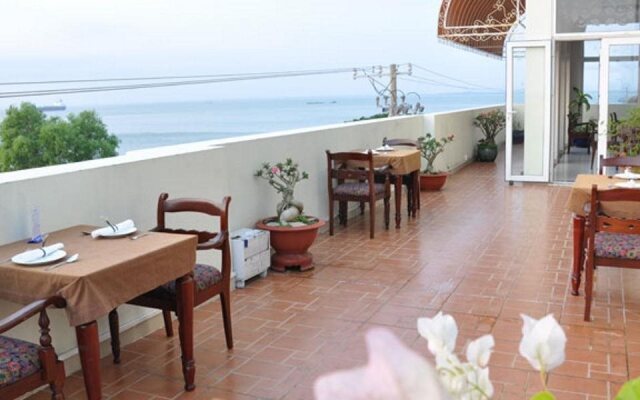 Nathalie's Vung Tau Restaurant & Hotel