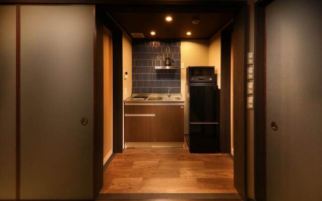 Kanade Kyoto Hachijoguchi