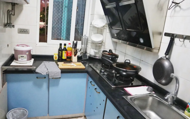 Qing Apartment Happiness