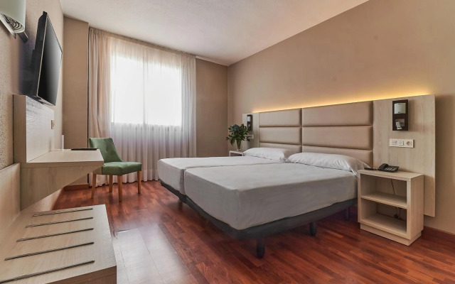 Hotel Zaragoza Royal