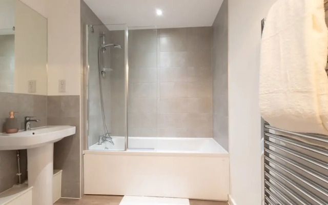 The Itchen River Apartments