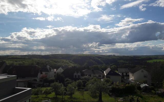 Ferienwohnung Sayntalblick