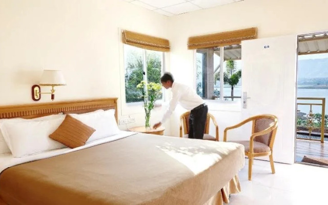 Savana Lake Resort