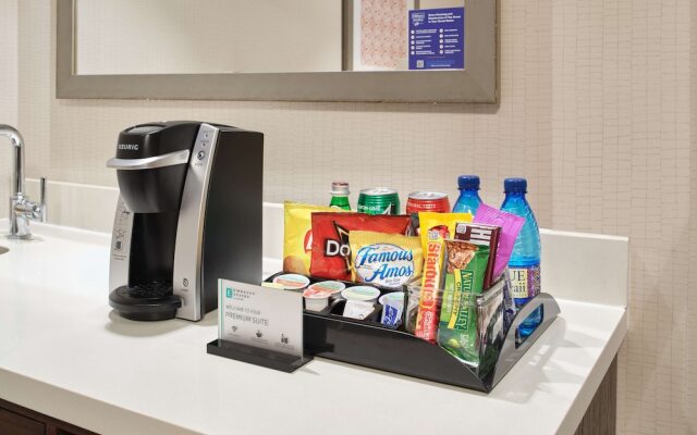 Embassy Suites by Hilton Oahu Kapolei 4.9