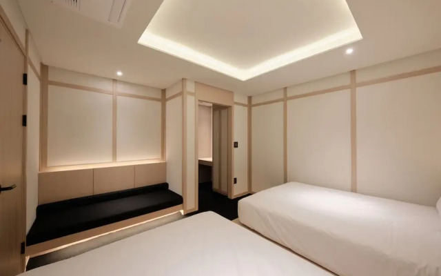 UH Suite Central Seoul