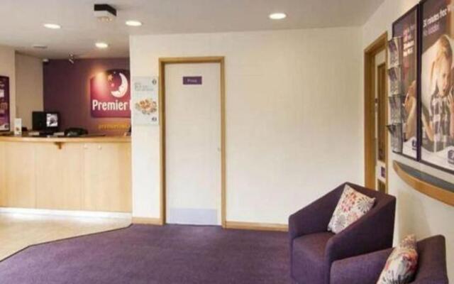 Premier Inn Leeds South