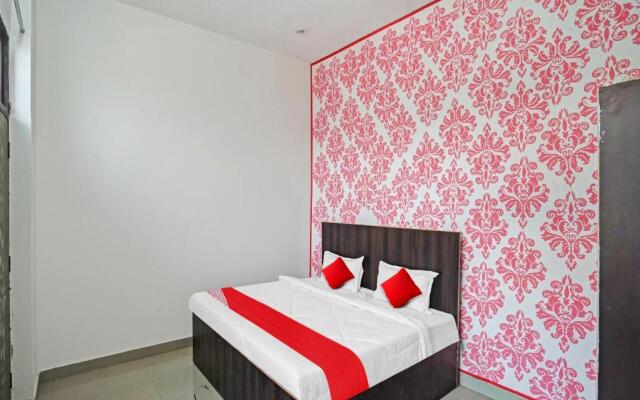 OYO Flagship 80674 Hotel Kridha Expo Stay