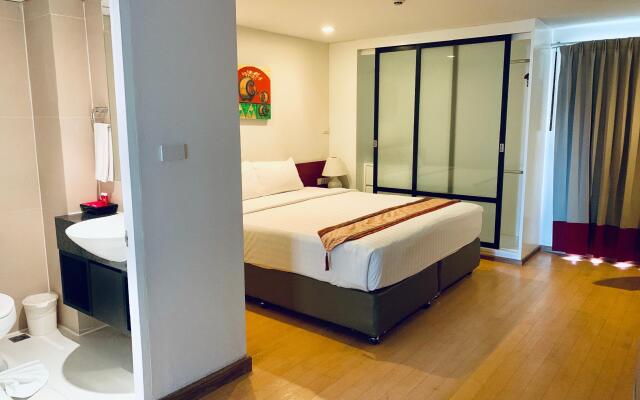 I Residence Hotel Sathorn