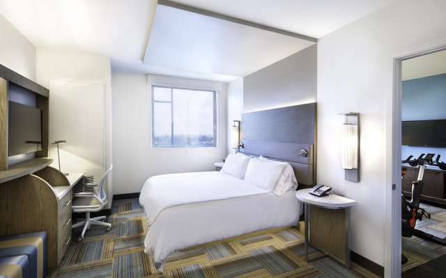 EVEN Hotel Miami - Airport by IHG - Image 7