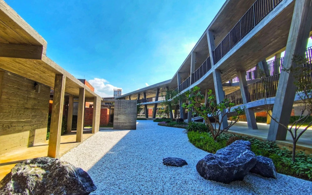 Blossom Garden Resort