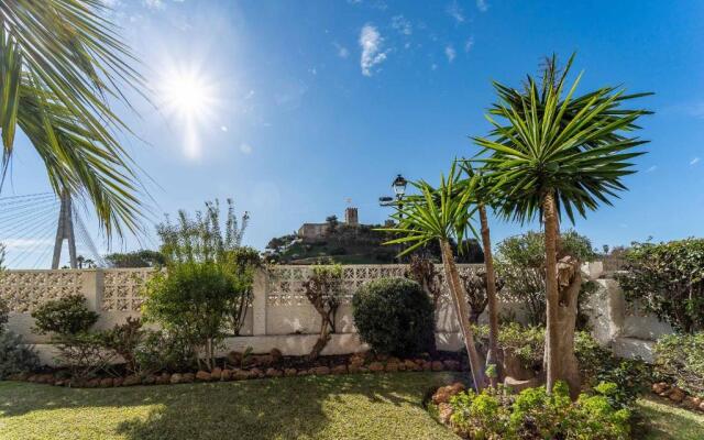 61-Beach Front Apartment with Stunning Views in Fuengirola