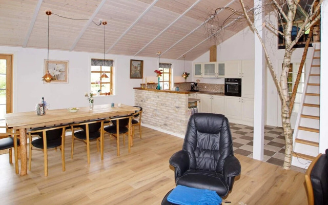 8 Person Holiday Home in Hemmet-by Traum